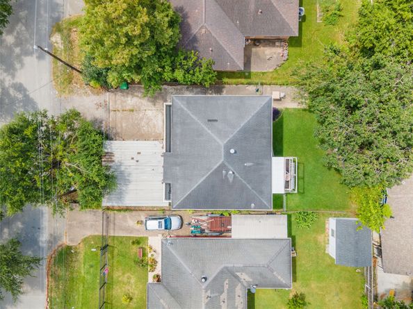 4909 Cochran Street 1, Houston TX 77009