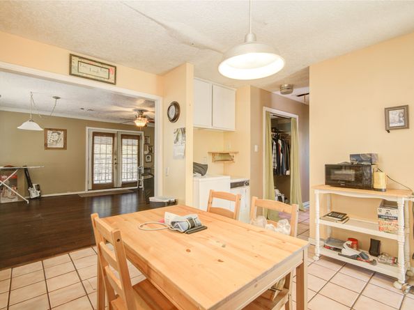 4909 Cochran Street 1, Houston TX 77009