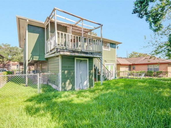4909 Cochran Street 1, Houston TX 77009