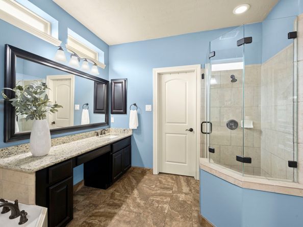 18610 Oden Trace Drive, Tomball TX 77377