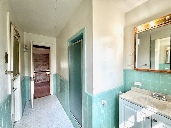 4119 Fernwood Drive, Houston TX 77021