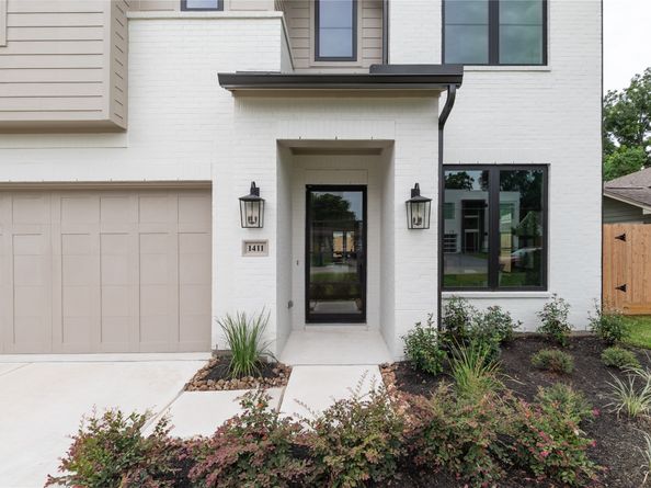 1411 Ebony Lane, Houston TX 77018