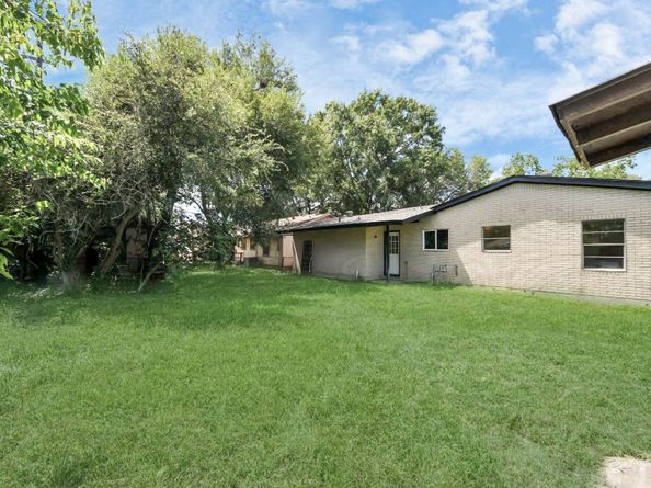 5826 Flamingo Drive, Houston TX 77033