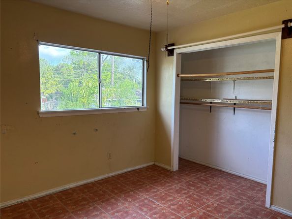 2131 Campbell Road, Houston TX 77080