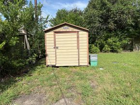 2131 Campbell Road, Houston TX 77080