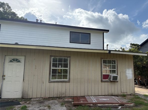 2131 Campbell Road, Houston TX 77080