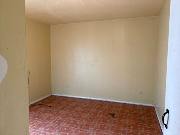 2131 Campbell Road, Houston TX 77080