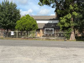 2131 Campbell Road, Houston TX 77080