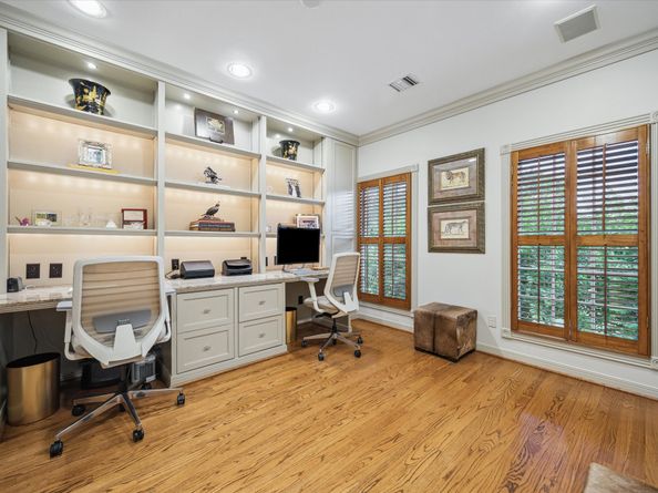 3738 Wickersham Lane, Houston TX 77027
