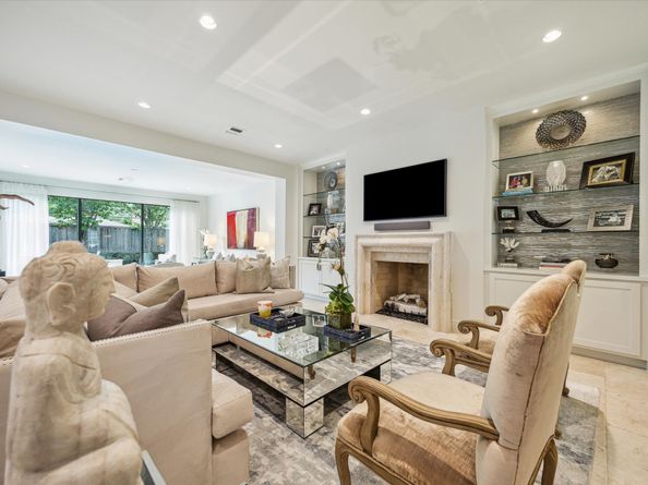 3738 Wickersham Lane, Houston TX 77027