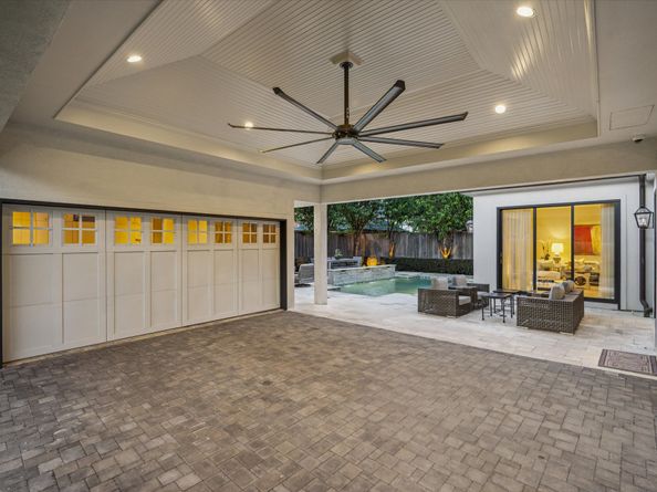 3738 Wickersham Lane, Houston TX 77027