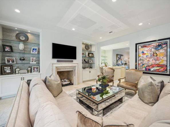 3738 Wickersham Lane, Houston TX 77027