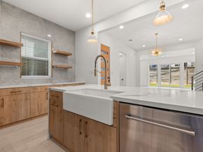 6209 Westcott Street, Houston TX 77007