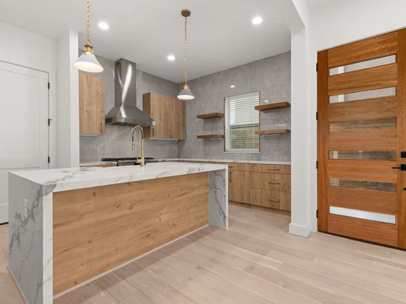 6209 Westcott Street, Houston TX 77007