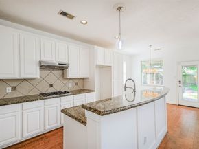 13811 Pepperstone Lane, Houston TX 77044