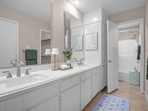 16606 Neumann Drive, Houston TX 77058