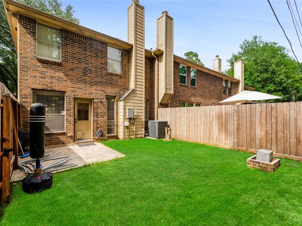 2912 Elm Grove Court, Houston TX 77339
