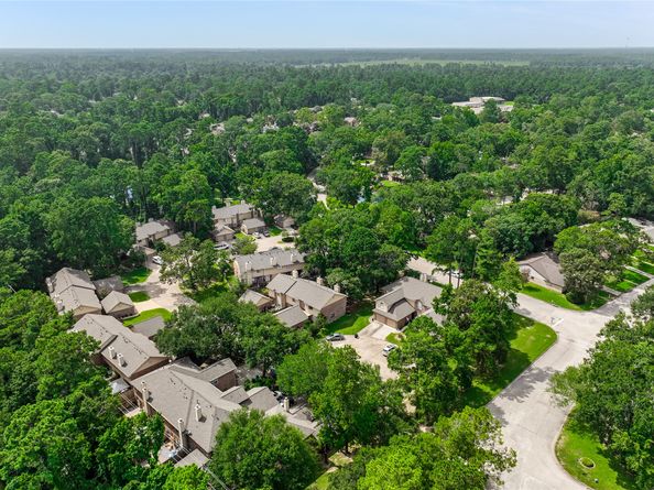 2912 Elm Grove Court, Houston TX 77339