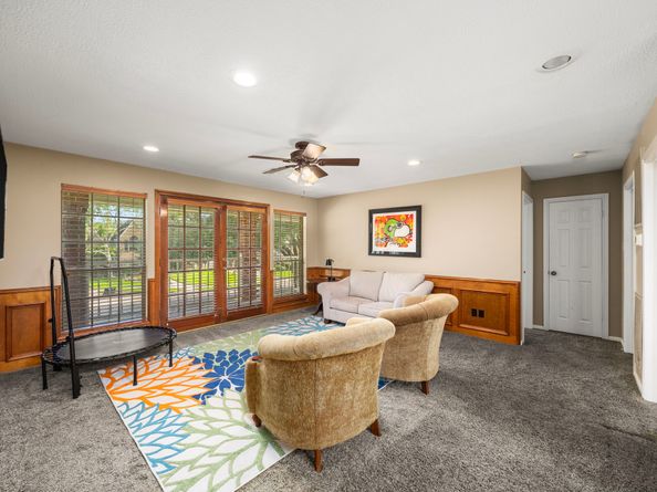 1123 Woodland Court, Richmond TX 77406