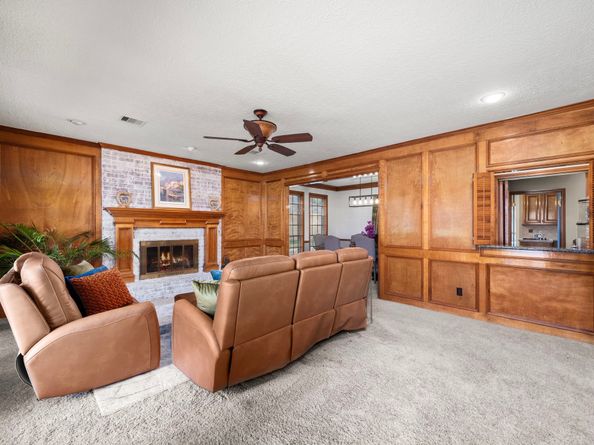 1123 Woodland Court, Richmond TX 77406