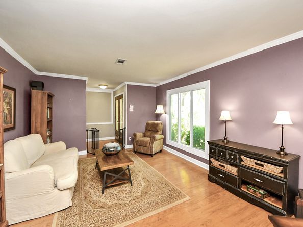 5642 Dumfries Drive, Houston TX 77096