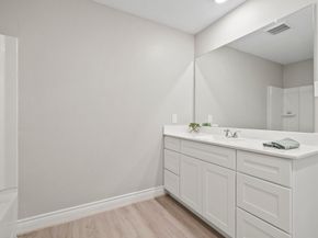 6230 El Cobre Drive, Houston TX 77048