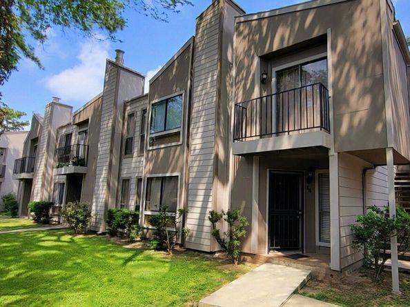 17202 Imperial Valley Drive 16, Houston TX 77060