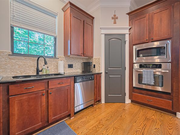 804 Enid Street A, Houston TX 77009