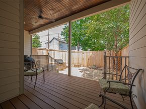 804 Enid Street A, Houston TX 77009