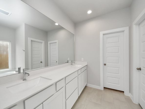 12030 Maple Oak Drive, Houston TX 77066