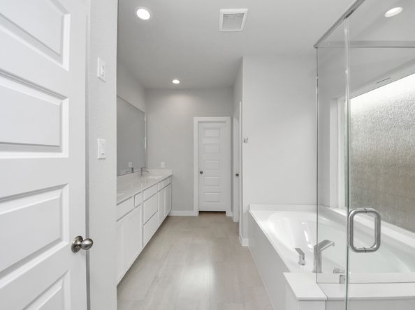 12030 Maple Oak Drive, Houston TX 77066