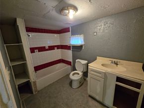 1647 Watkin Way, Houston TX 77015