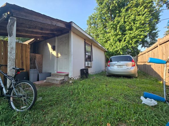1647 Watkin Way, Houston TX 77015