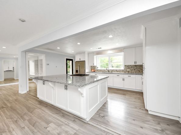 7439 Santa Fe Drive, Houston TX 77061