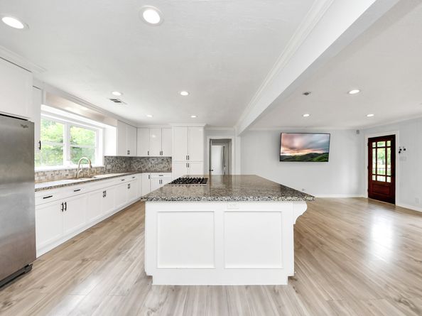 7439 Santa Fe Drive, Houston TX 77061