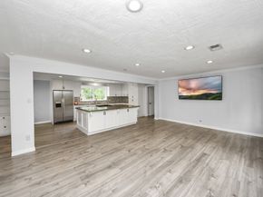 7439 Santa Fe Drive, Houston TX 77061