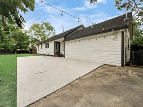 7439 Santa Fe Drive, Houston TX 77061
