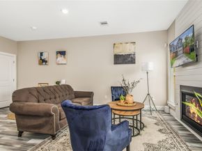 5417 Texas Street A, Houston TX 77011