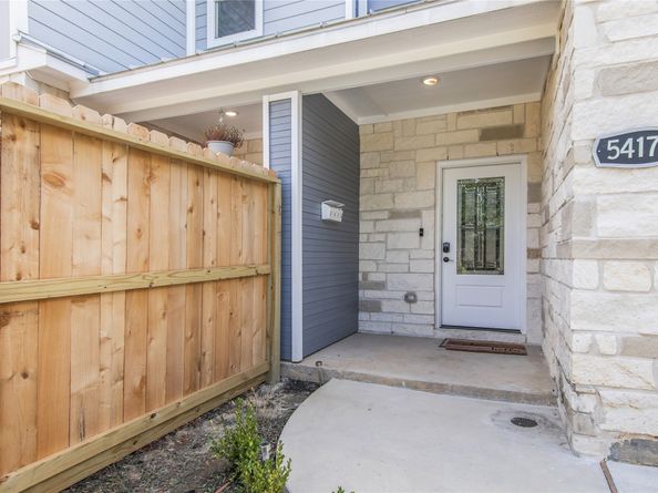 5417 Texas Street A, Houston TX 77011