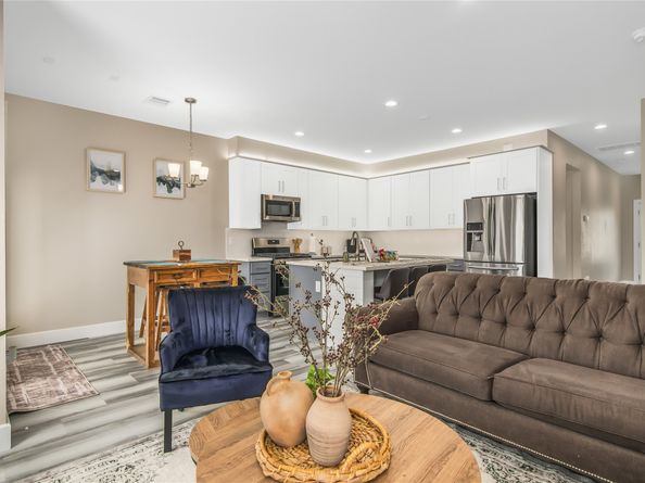 5417 Texas Street A, Houston TX 77011