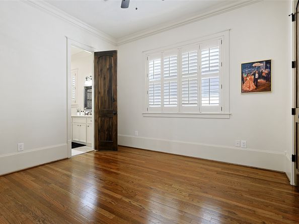 1529 Beall Street B, Houston TX 77008