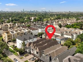 1529 Beall Street B, Houston TX 77008