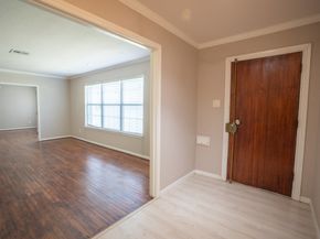 5507 W Bellfort Avenue, Houston TX 77035