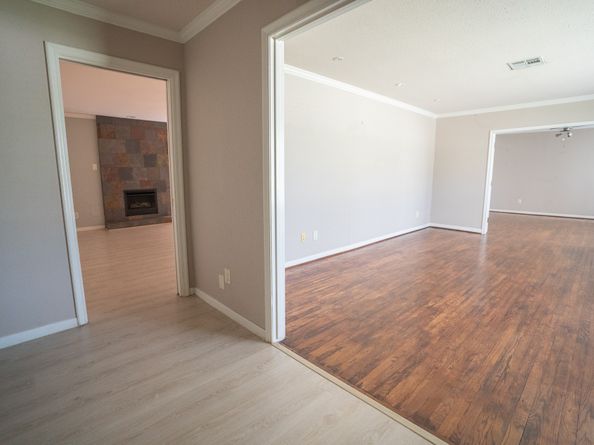 5507 W Bellfort Avenue, Houston TX 77035