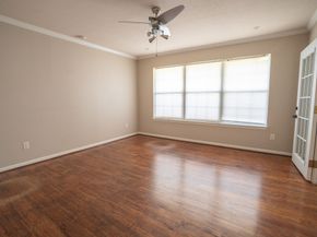 5507 W Bellfort Avenue, Houston TX 77035