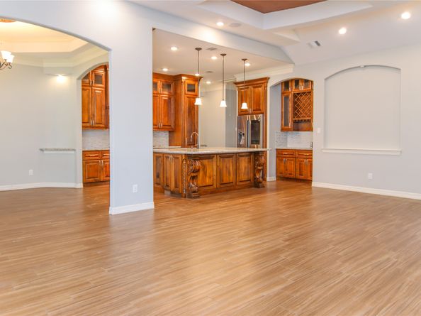 5435 Evergreen Canyon Road, Houston TX 77066