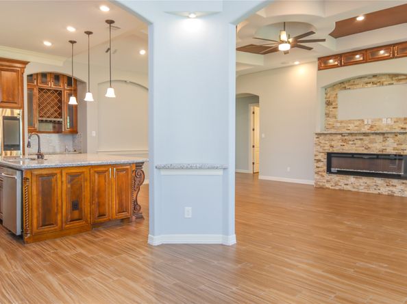 5435 Evergreen Canyon Road, Houston TX 77066