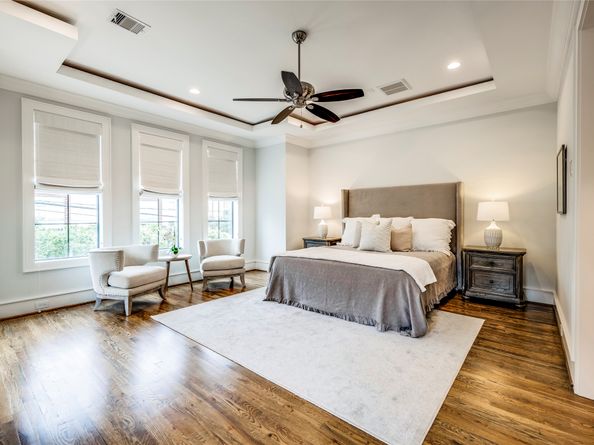 2434 QUENBY Street, Houston TX 77005