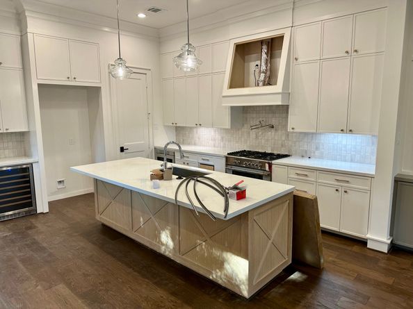 2434 QUENBY Street, Houston TX 77005