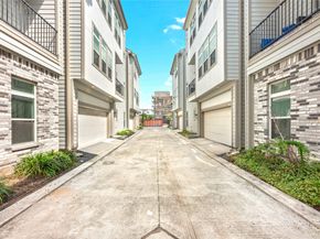 5823 Fairdale Lane C, Houston TX 77057